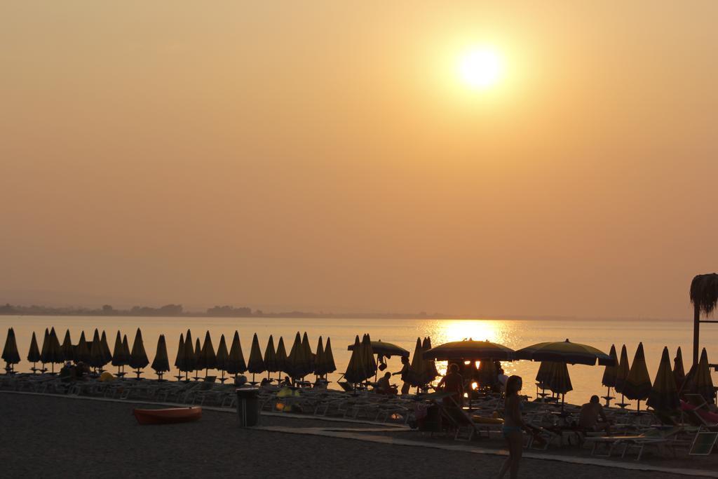 Marina Di Rossano Village Club Exterior foto
